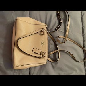 Coach Christie bag in good condition. Tan color.